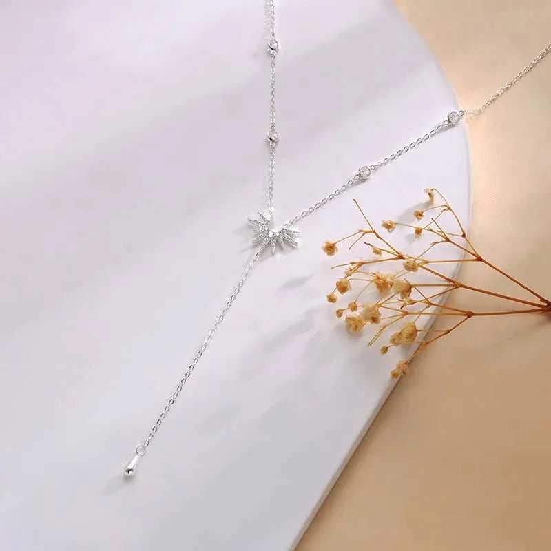 Collier ras-du-cou avec pendentif en Y en acier inoxydable